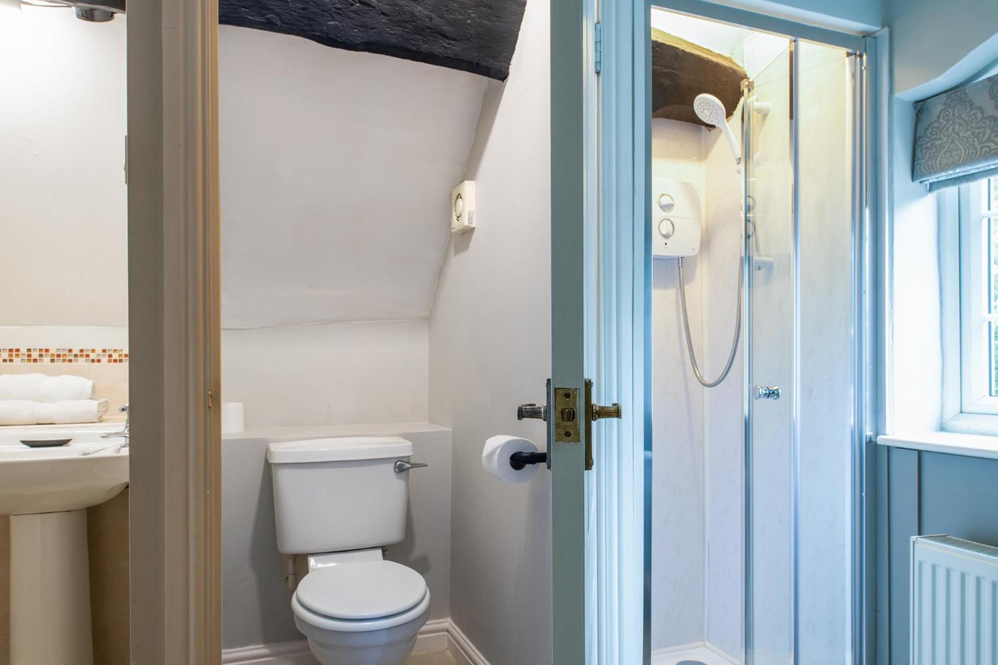 Springfield House - Birmingham Airport & Nec Bed & Breakfast Коуслхил Стая снимка