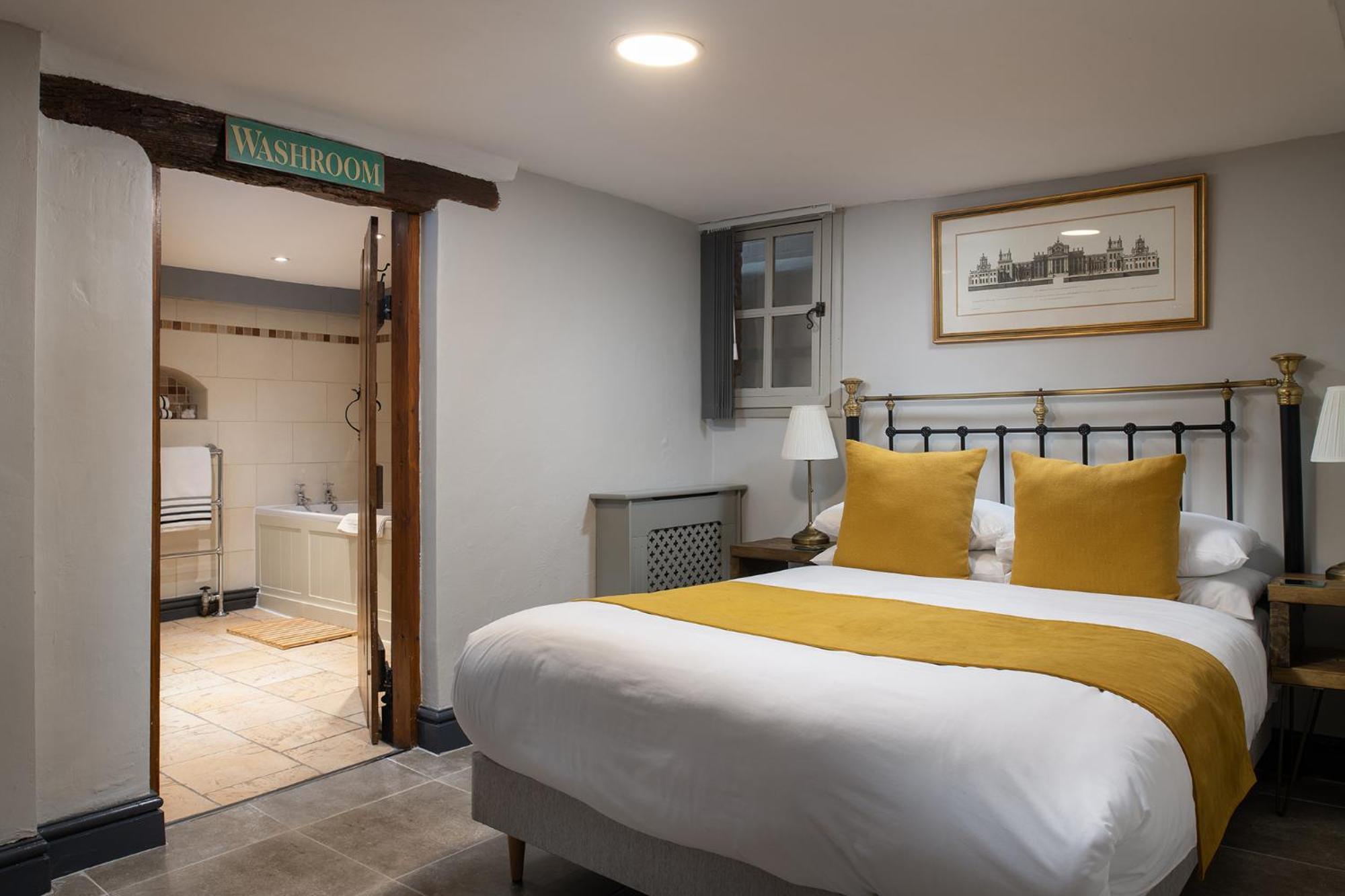 Springfield House - Birmingham Airport & Nec Bed & Breakfast Коуслхил Стая снимка