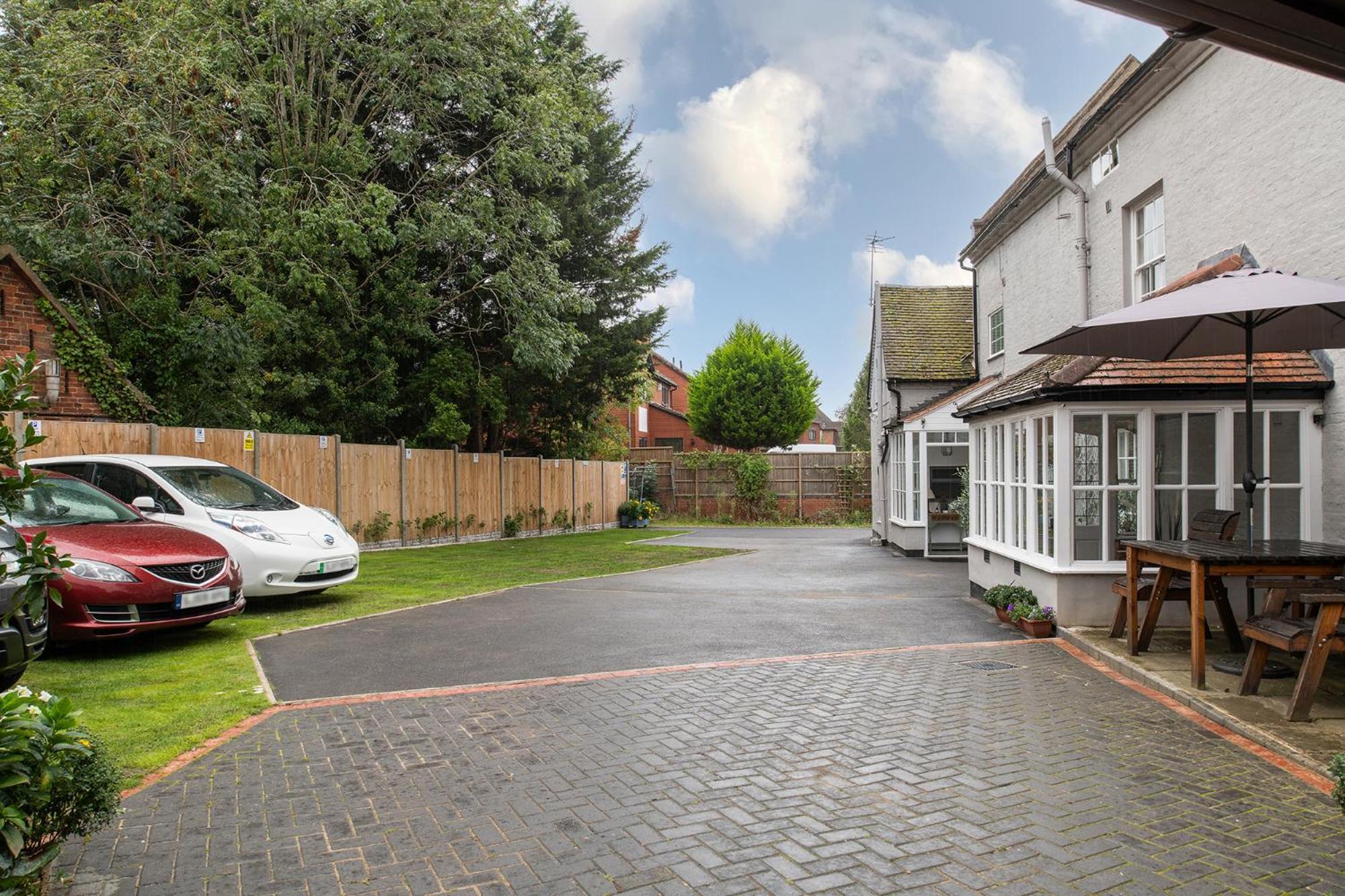 Springfield House - Birmingham Airport & Nec Bed & Breakfast Коуслхил Екстериор снимка