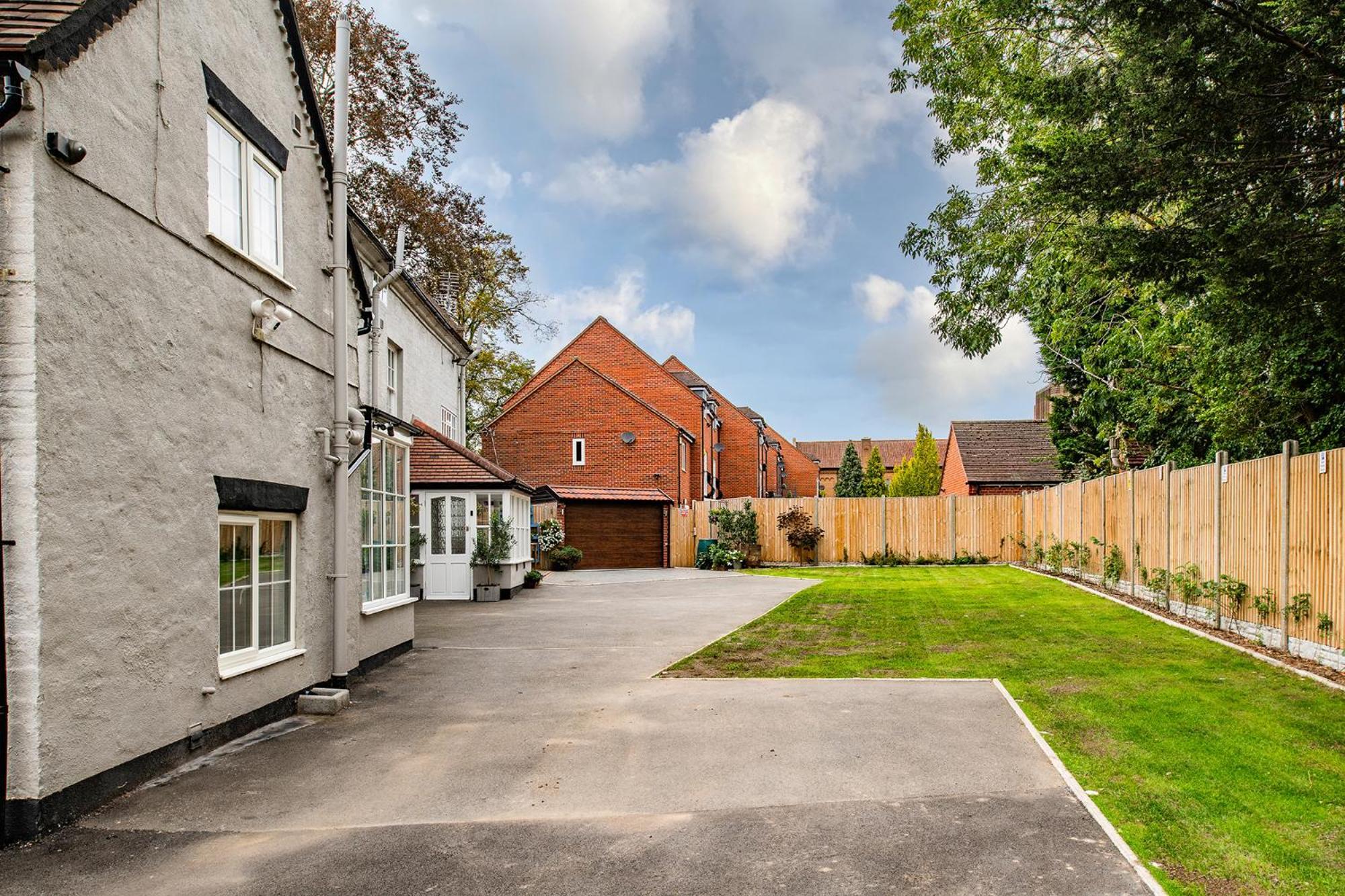 Springfield House - Birmingham Airport & Nec Bed & Breakfast Коуслхил Екстериор снимка