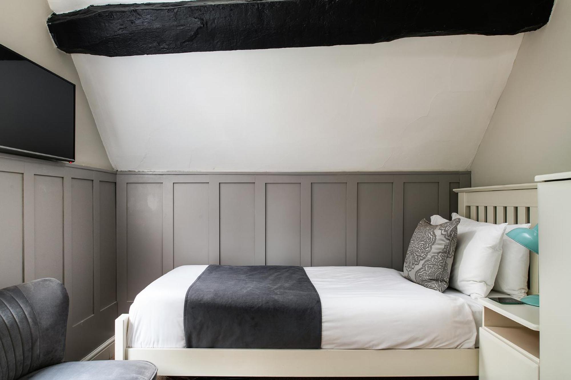 Springfield House - Birmingham Airport & Nec Bed & Breakfast Коуслхил Стая снимка