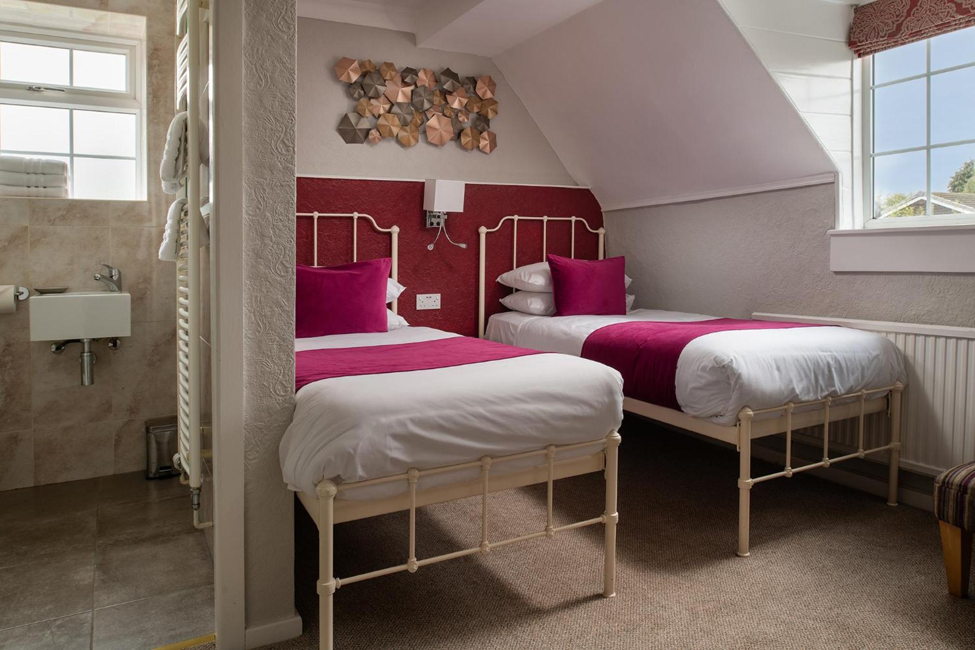 Springfield House - Birmingham Airport & Nec Bed & Breakfast Коуслхил Стая снимка